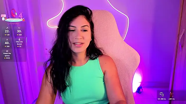 chloebum  online show from 04/13/26, 11:05