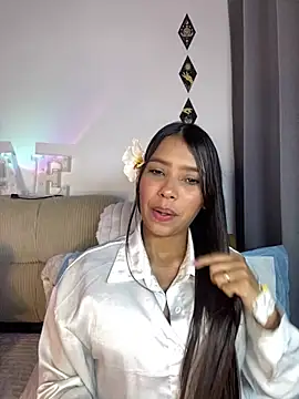 Snapshot of Ana_herrera chatting on 07/28/26, 11:28 Ana herrera online show from 07/28/26, 11:28