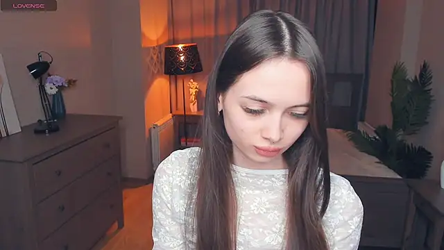 YvonneRobes online show from 02/15/26, 07:21