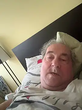 csikar online show from 02/22/26, 06:02