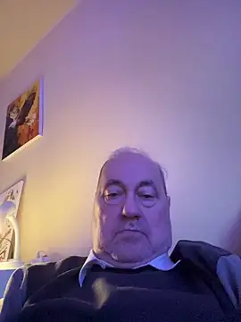 csikar online show from 04/06/26, 05:25