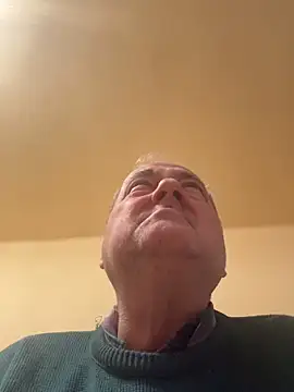 csikar online show from 04/22/26, 05:58