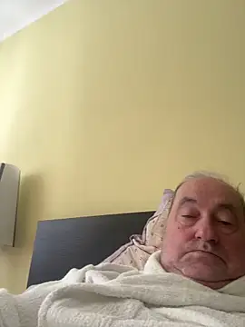 csikar online show from 04/23/26, 07:41