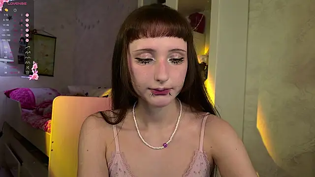 MiraJades online show from 04/12/26, 10:15