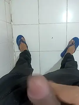 bigg dickkk69 online show from 01/12/26, 12:43