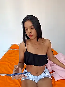 Snapshot of meenina_veneno chatting on 02/05/26, 08:57 meenina veneno online show from 02/05/26, 08:57