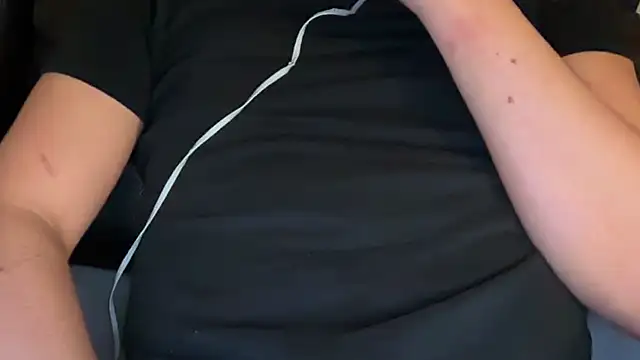 Snapshot of veinpill666 chatting on 04/04/26, 12:09 veinpill666 online show from 04/04/26, 12:09