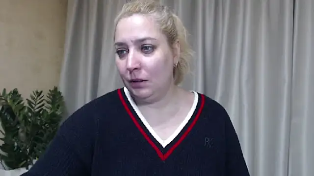 sweetpussy13 online show from 03/25/26, 06:52