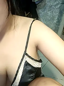 lavi-cute online show from 12/22/25, 07:16