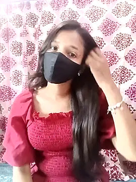 Snapshot of Naina_hotti chatting on 12/15/25, 07:23 Naina hotti online show from 12/15/25, 07:23