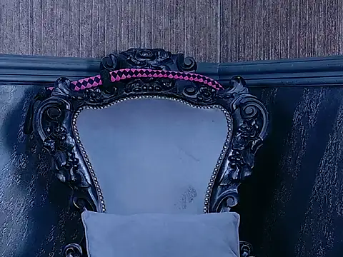 Snapshot of IsabelaConte chatting on 01/18/26, 09:02 IsabelaConte online show from 01/18/26, 09:02