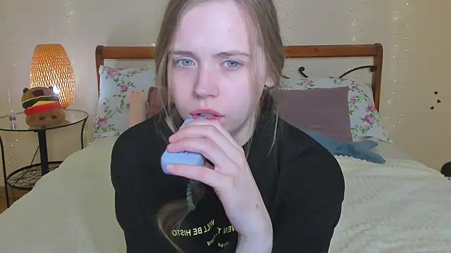 miya soft online show from 04/06/26, 12:41