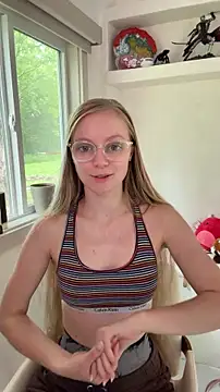 emmasky69 online show from 05/21/26, 04:36