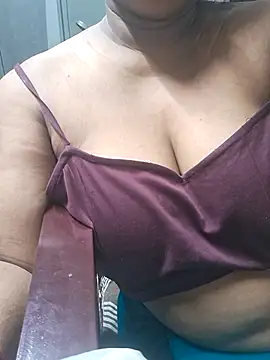 Sexy doctor72 online show from 07/05/26, 06:26