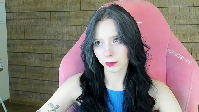 ArinaKubrick online show from 04/24/26, 04:20