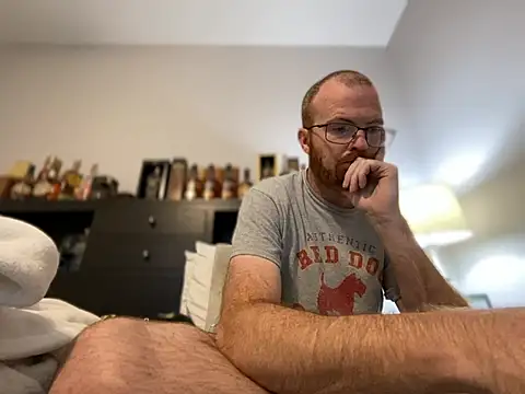 Snapshot of gingerginger111 chatting on 07/20/26, 01:24 gingerginger111 online show from 07/20/26, 01:24