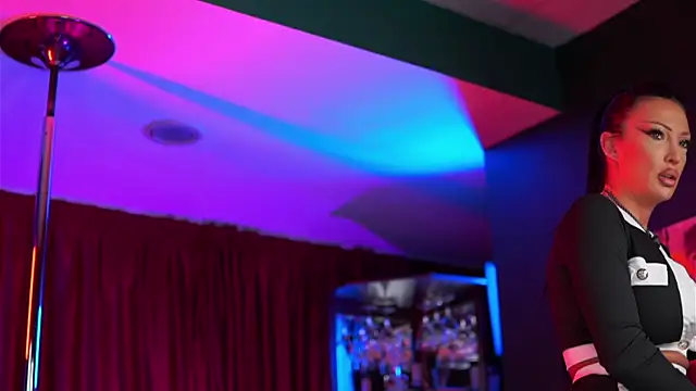 AstridVex online show from 04/09/26, 08:36