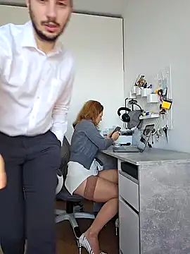 Lovebackground online show from 01/05/25, 09:37