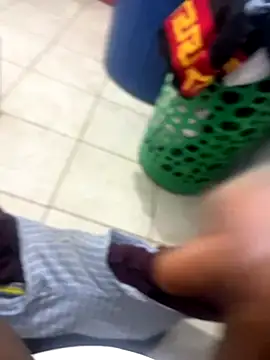 Sweetboy2939 online show from 12/16/25, 08:41