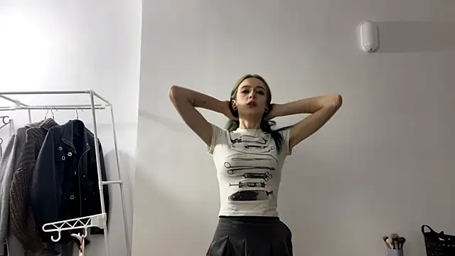 MerIeBremmer online show from 12/16/25, 05:07