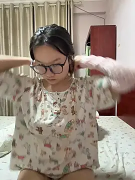 mumulinglin online show from 12/21/25, 06:26