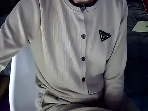 Snapshot of Chichi_86 chatting on 02/07/26, 04:33 Chichi 86 online show from 02/07/26, 04:33