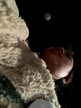 Nika-be online show from 12/19/25, 01:01