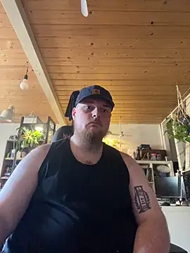 YoursxTruly online show from 05/01/26, 03:05