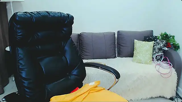 Hanna--Sweet online show from 03/13/26, 04:57