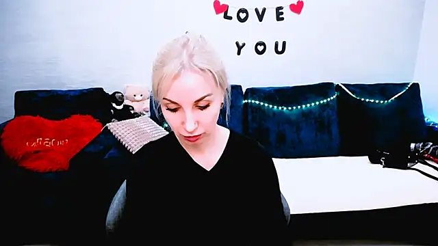 Hanna--Sweet online show from 04/21/26, 02:34