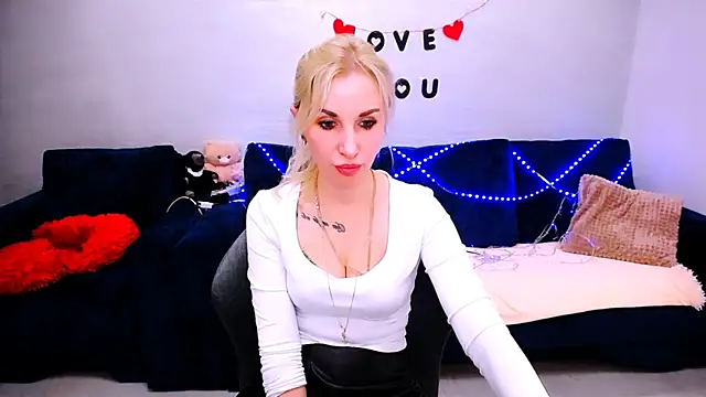 Hanna--Sweet online show from 04/24/26, 11:56