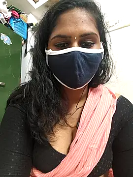 Snapshot of pattupattuma27 chatting on 02/15/26, 06:21 pattupattuma27 online show from 02/15/26, 06:21