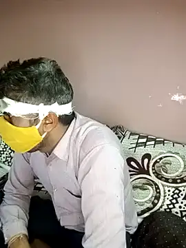 CHOUDHARY1985 online show from 05/13/26, 12:24