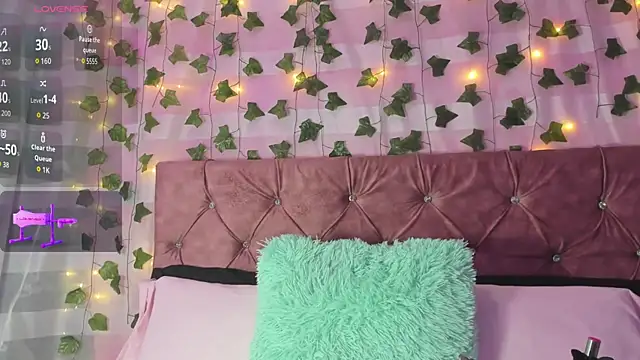 Ayla-marttinez online show from 03/02/26, 12:57