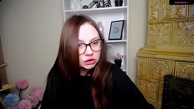 Snapshot of LiliaErmi chatting on 01/06/26, 10:30 LiliaErmi online show from 01/06/26, 10:30