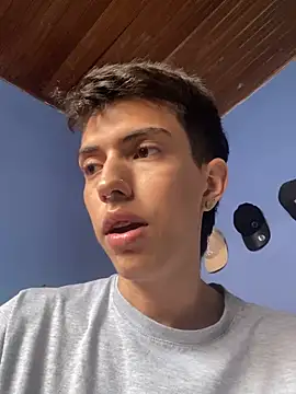 Juan Gomezz26 online show from 01/13/26, 09:20