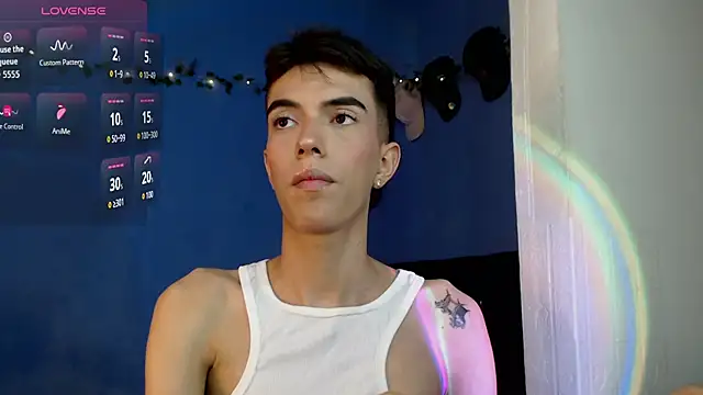 Juan Gomezz26 online show from 06/22/26, 12:24
