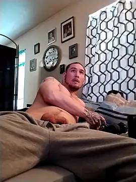 Snapshot of sexywhitedick@xh chatting on 12/16/25, 05:51 sexywhitedickxh online show from 12/16/25, 05:51