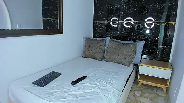 keyla knowles online show from 02/20/26, 10:21