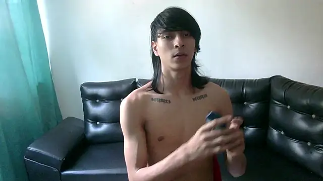 Snapshot of SebasT-sex chatting on 02/19/26, 03:30 SebasT-sex online show from 02/19/26, 03:30