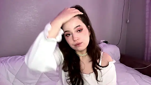 Freya land online show from 02/17/26, 01:29