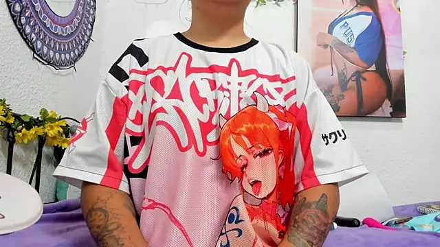 Hanna moore10 online show from 02/03/26, 06:57