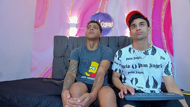 Snapshot of Hot_Boys_69 chatting on 12/16/25, 11:59 Hot Boys 69 online show from 12/16/25, 11:59