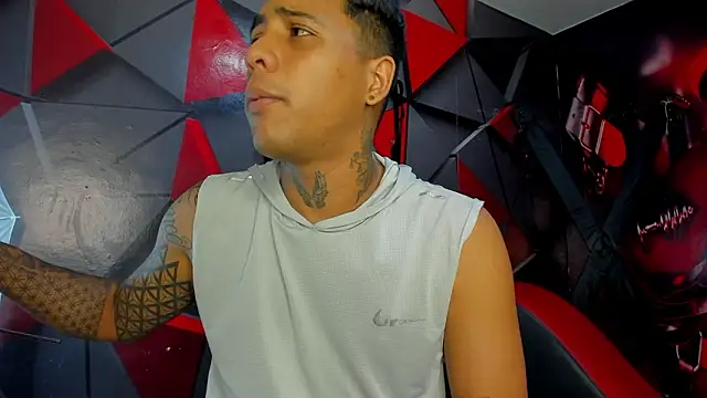 Hot Boys 69 online show from 02/03/26, 07:19