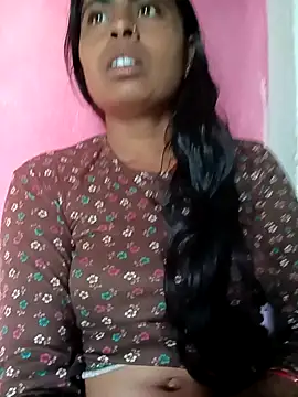 Snapshot of Arti_hot44A chatting on 12/16/25, 08:41 Arti hot44A online show from 12/16/25, 08:41