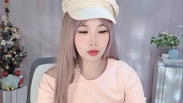 Pinkgirl520 online show from 02/02/26, 02:16