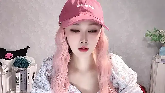 Pinkgirl520 online show from 04/10/26, 01:27