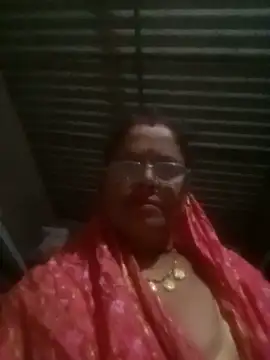 Snapshot of Pinki_rajak chatting on 05/10/26, 10:04 Pinki rajak online show from 05/10/26, 10:04