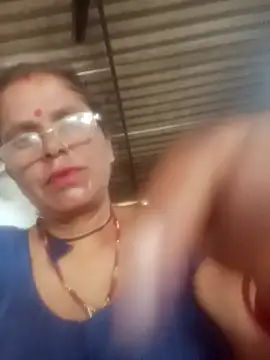 Pinki rajak online show from 06/12/26, 01:59