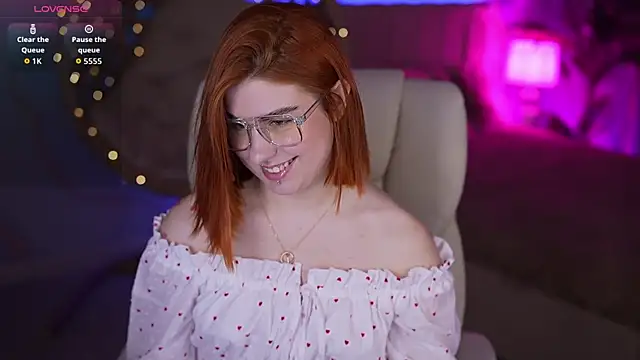 GingerPinky online show from 03/24/26, 02:11